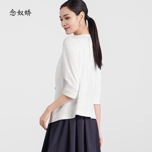 【商场同款】CNX5588 " 极简西装 " 从容不迫，经典不过时 展现挺拔身姿和利落线条 商品图2