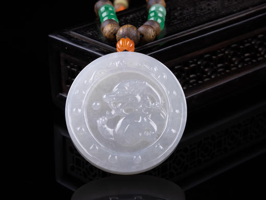 XY0249，沉香+复古龙圆牌挂件 商品图0