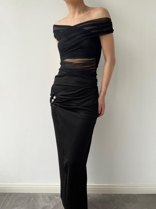 SIJIA｜黑色一字肩褶皱网纱T [ 黑SS2510 ] 商品图3