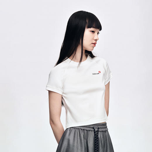 Herlian2025年夏季字母logo设计短袖T恤 商品图3