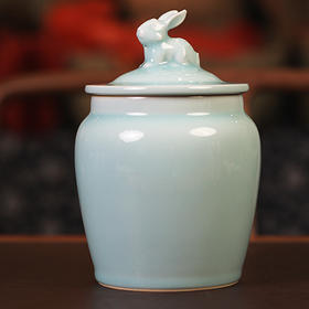 陈克萍玉兔呈祥茶叶罐