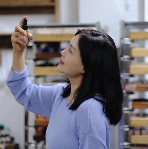 奕虹定制，芳疗师有机纯露系列 ，改善干燥、改善老化肌肤精致肌肤，纯露上品  不添加香精 无色素 无重金属 无抗生素无农药 商品图4