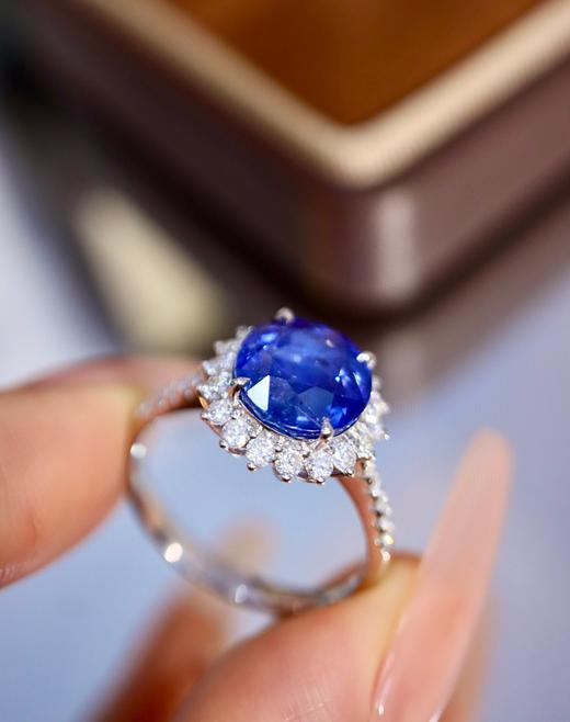 4.06ct刻面蓝宝石戒指 商品图2