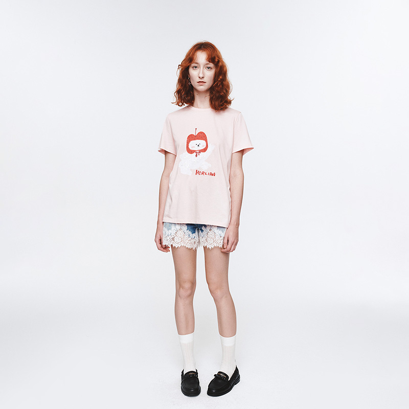 Herlian2025年春夏新品苹果小狗logo图案设计宽松T恤休闲短袖