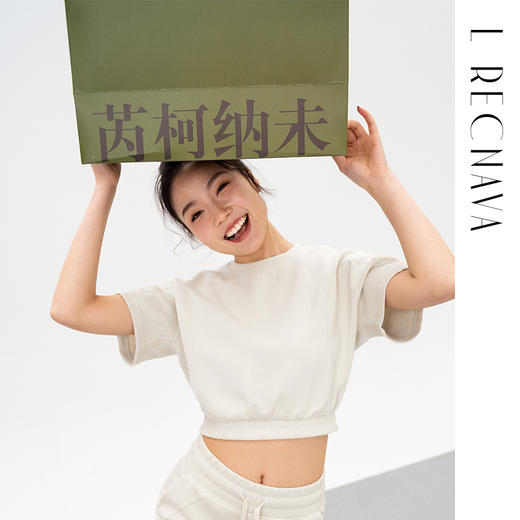 L RECNAVA 液态空气层休闲短裤 包臀裙 短袖 随心搭 怎么搭都漂亮 商品图8