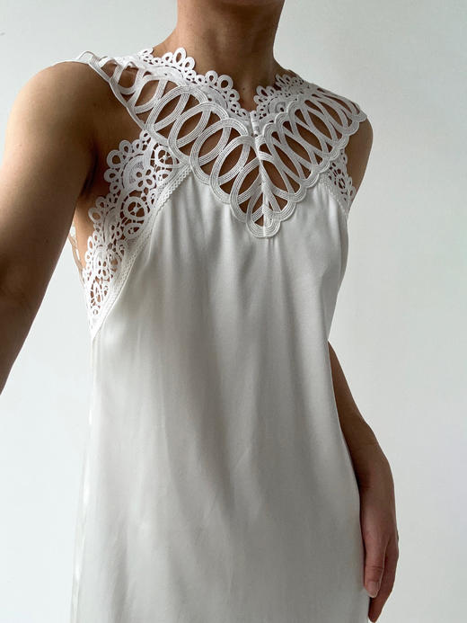 Viktoria Chan | AW23032 Amalia silk dress [ 真丝连衣裙 白 / 黑 ] 商品图1