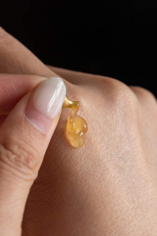 赠送10粒*3！！贵妇眼周维养首选👉🏻CEMOY眼膜胶囊精华  ✅三重肉毒肽 强势固定眼周轮廓，解决松弛细纹凹陷 ✅A醇淡纹（包括细纹、鱼尾纹、顽固纹） 商品图1