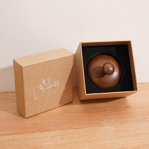 【金丝檀木经络按摩梳】高档金丝檀木按摩礼盒套装 新款圆盘指环梳齿按摩头部 疏通肩颈经络梳子 金丝檀木梳子礼品礼盒【母亲节送妈妈佳品】 商品图1