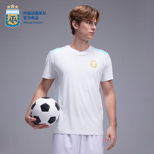 【官方正版】阿根廷国家队 | 蓝白拼接速干短袖夏季清新肩线蓝条运动舒适 商品图3