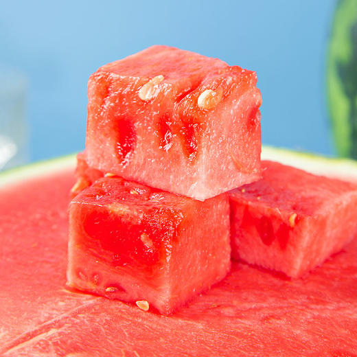 新鲜水果 云南甜王西瓜有籽  1枚(每枚6~7斤左右) 商品图2