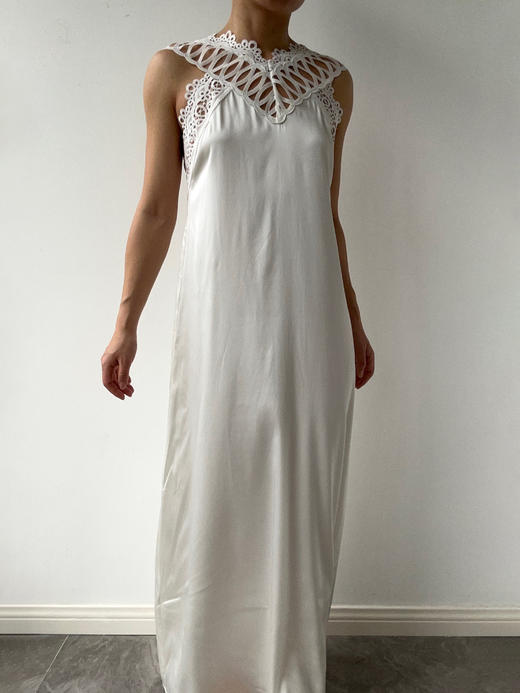 Viktoria Chan | AW23032 Amalia silk dress [ 真丝连衣裙 白 / 黑 ] 商品图12