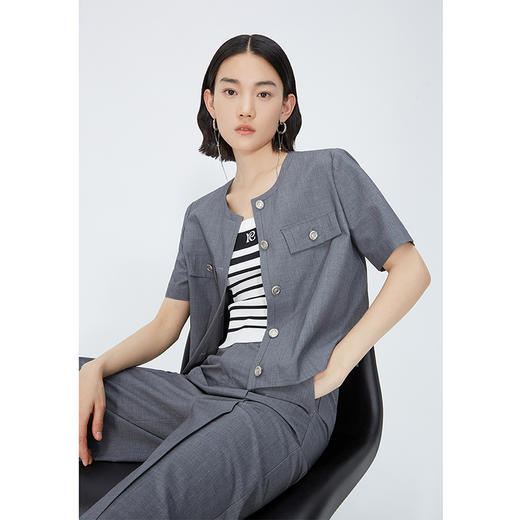 NEELLY纳俪商场同款夏新款通勤气质时尚圆领短款外套女高级感上衣N25054C04654 商品图1