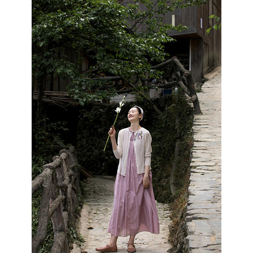 牧衣游原创 机绣80支新疆棉连衣裙夏粉色设计感文艺无袖长裙 诗月 商品图2