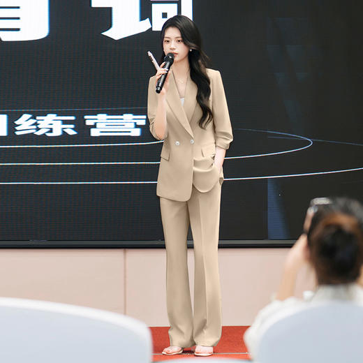 IWY/气质卡其色西装套装女正式场合播音主持上镜商务休闲职业装工作服 C14234+P34234 商品图2