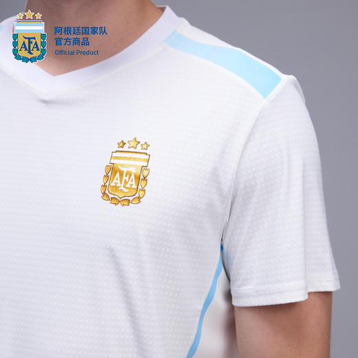 【官方正版】阿根廷国家队 | 蓝白拼接速干短袖夏季清新肩线蓝条运动舒适 商品图4