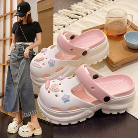 【可甜可酷！日常通勤】新款时尚洞洞鞋eva踩屎感女夏季清凉室内增高厚底外穿软底。ry