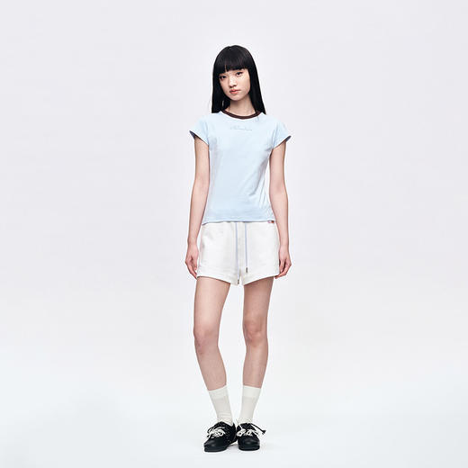 Herlian2025年夏季新品女士领口拼色字母LOGO TEE 商品图3