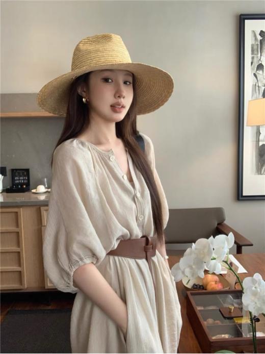 👛【度假风宽松气质连衣长裙三件套 】 🥳 通过腰带调节、内外叠穿，适配海滩、田园、都市等多场景，兼具松弛感与精致度，是🌞夏日度假与日常穿着的全能选择❗ 商品图0