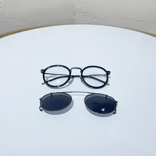 【大牌设计师款】乘号EYECROXX一镜多用眼镜EX23A005 商品图3