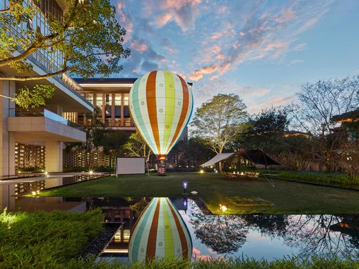 【周末不加价!】珠海横琴悦椿酒店2天1晚海洋王国住宿套餐|绿蕴大床房+双早+2张海洋王国门票+往返穿梭巴士+活动体验 商品图2