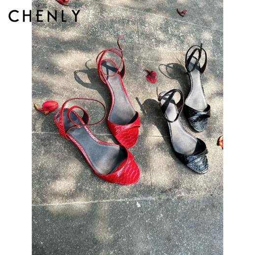 不退不换！尘衣｜ROW风一字带小猫跟凉鞋 商品图0