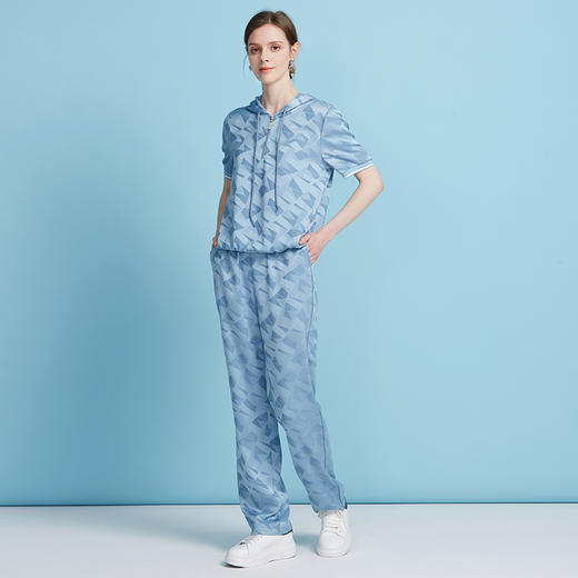 EITIE爱特爱休闲连帽宽松显瘦蓝色轻运动短袖上衣2025夏季新款B2513622 商品图3