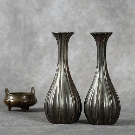 清	紫檀瓜棱形花插（一对） 商品图0