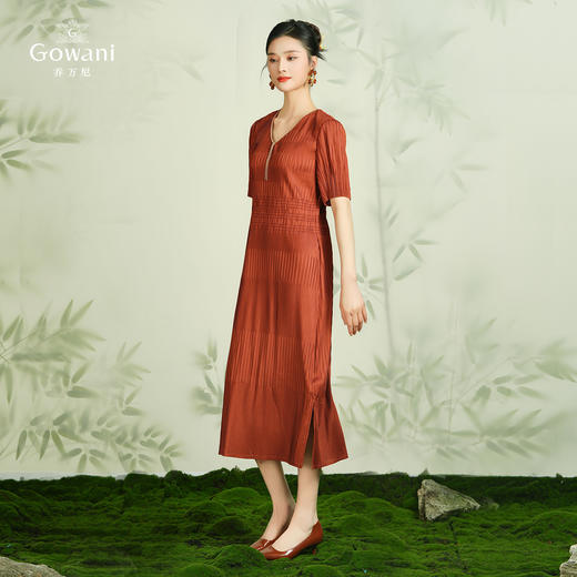 乔万尼新款连衣裙重工压褶设计收腰显瘦EM2E727 商品图3