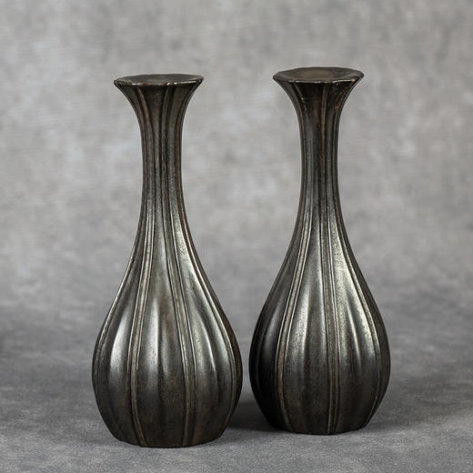 清	紫檀瓜棱形花插（一对） 商品图1