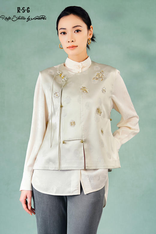 郭培成衣品牌精品系列新中式芙蓉花刺绣斜襟马甲 商品图5