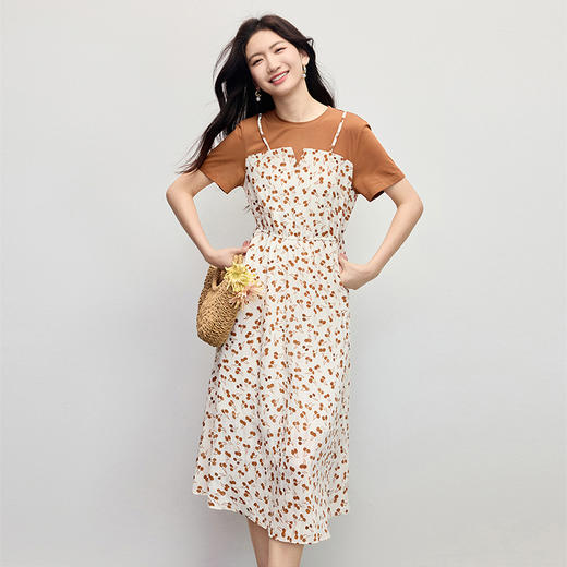 【五折购】熙世界假两件碎花连衣裙女2025夏季新款气质时尚短袖拼接收腰裙子 商品图3