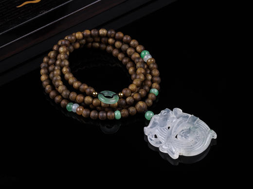 沉香+冰活跃翡翠复古龙挂件 商品图8