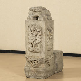 清	石雕狮子花卉纹门当