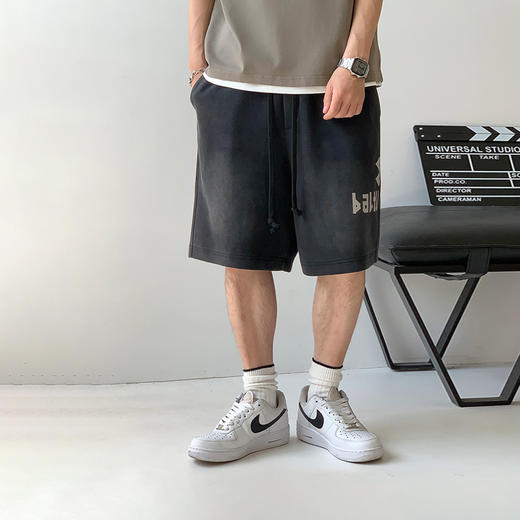 徐太浪擦色字母印花休闲短裤男夏季抽绳松紧腰宽松直筒大码五分裤 商品图3