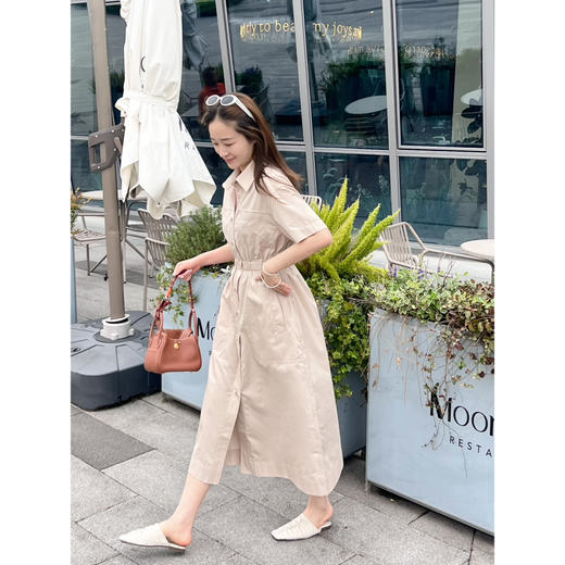 2504412    小禾 松紧腰衬衫领连衣裙 商品图2