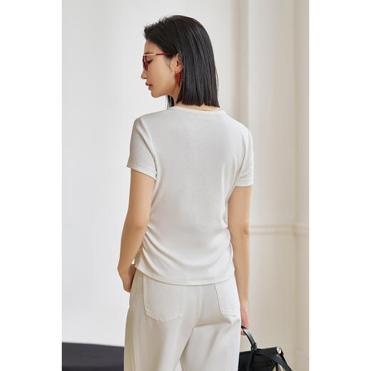 【预售10天】米思阳2026夏季新款百搭基础款V领T恤弧形下摆设计显瘦遮肚子上衣1114 商品图3