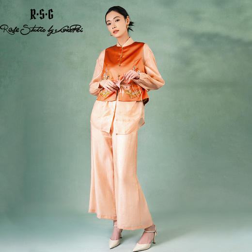 郭培成衣品牌精品系列新中式凤尾花刺绣爱心双兜马甲 商品图2