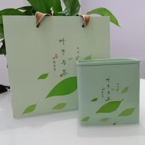 富硒恩施绿茶礼盒装150g*2罐 商品图0