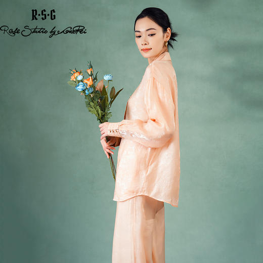 郭培成衣品牌精品系列粉雾轻纱法式慵懒风衬衫套装 商品图3