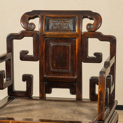 清中期	红木攒接拐子纹扶手椅（一对） 商品图2
