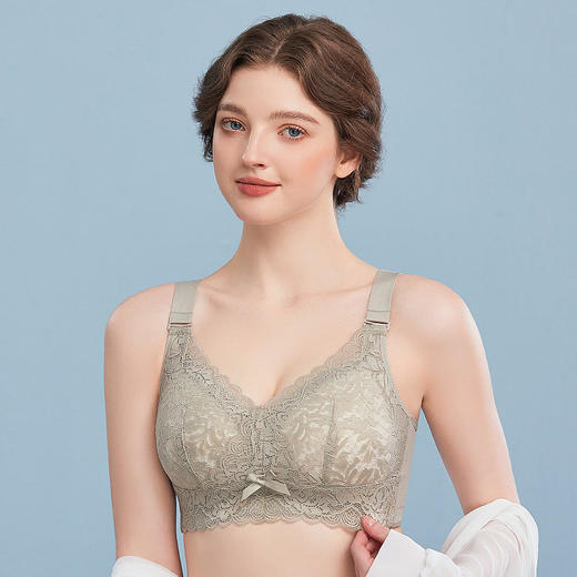 QC-W6212*  大胸显小内衣女薄款大码无钢圈聚拢上托防下垂收副乳全罩杯文胸（单件） 商品图0