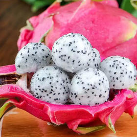 云南白心火龙果新鲜超甜当季