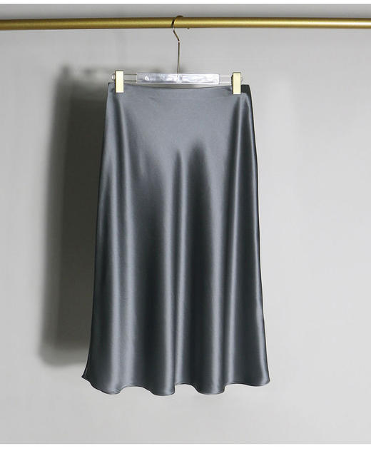 大象灰日本进口嵿级三醋酸半身裙女!2025春缎面丝滑半裙A字气质中长裙! 商品图5