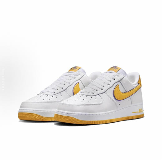 公司级原单出品  Kobe Bryant x Nike Air Force 1 Retro QS科比联名 空军一号 百搭休闲运动板鞋  内置全掌气垫、柔软、弹性十足 通勤百搭款 经典永不过时 商品图2