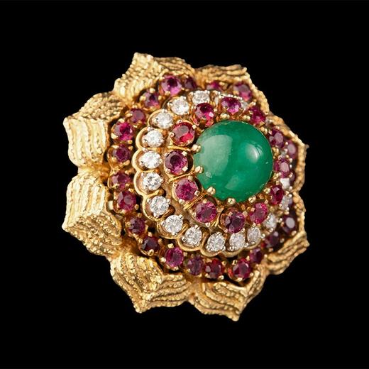 独角鹿西洋古董 1970年代美国出品花朵造型黄金镶嵌钻石红宝石及蛋面祖母绿戒指 商品图2