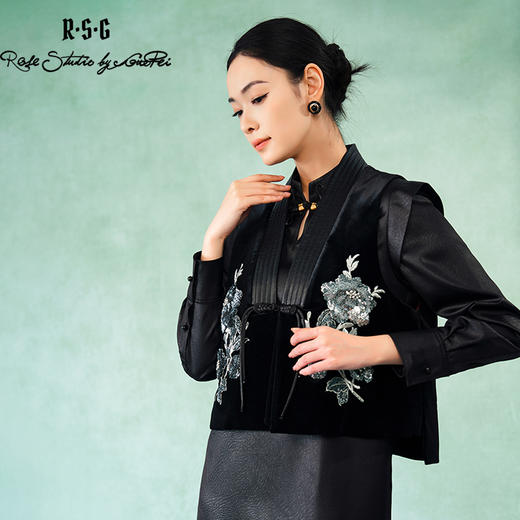 郭培成衣品牌精品系列中式老钱风重工珠绣马甲 商品图3