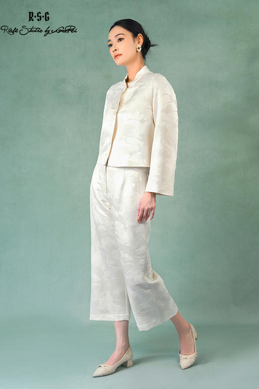 郭培成衣品牌精品系列新中式立领对襟提花短外套套装 商品图5