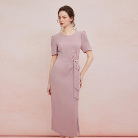 QF873斯尔丽2025夏季新款纯色钉珠腰间收褶显瘦钉珠奢华气质高雅连衣裙