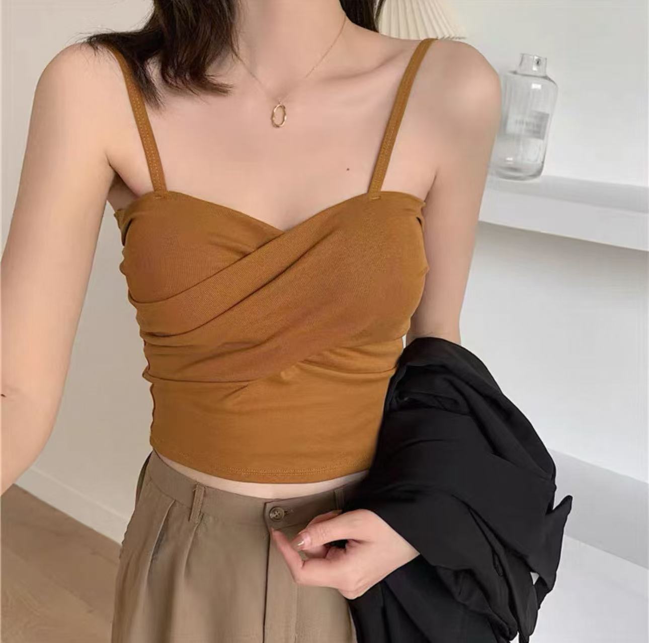 【29.9购】纯欲一体杯吊带丨小众设计感 法式外穿上衣