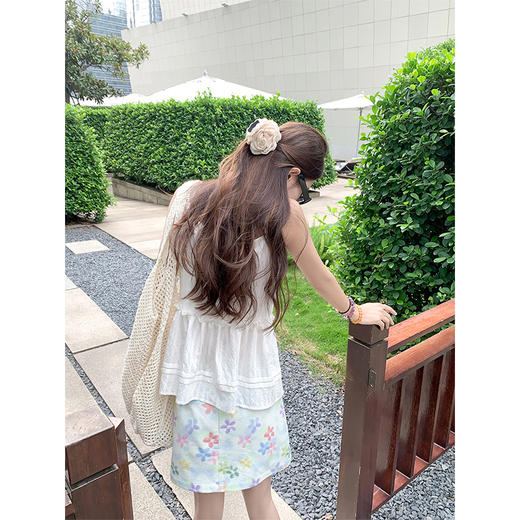 <曾小咸推荐>【现货】氛围感彩色花朵高腰显瘦半身裙 商品图4